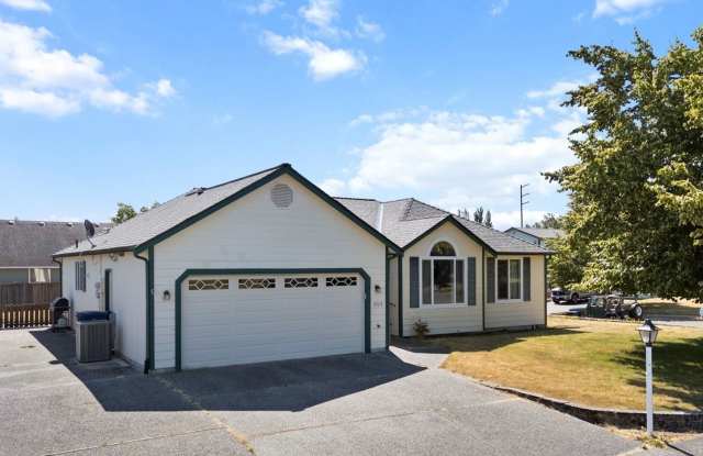 3519 G Avenue photos photos