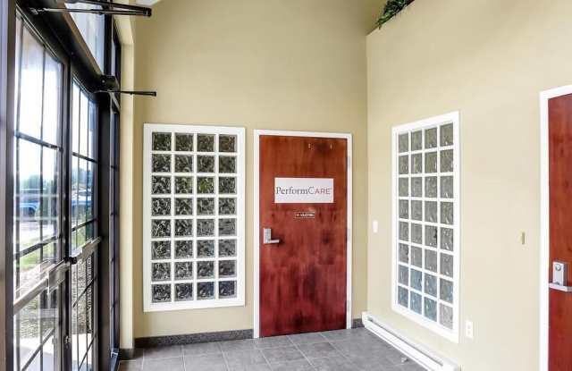 417 PHOENIX DR OFFICES Gallery 3
