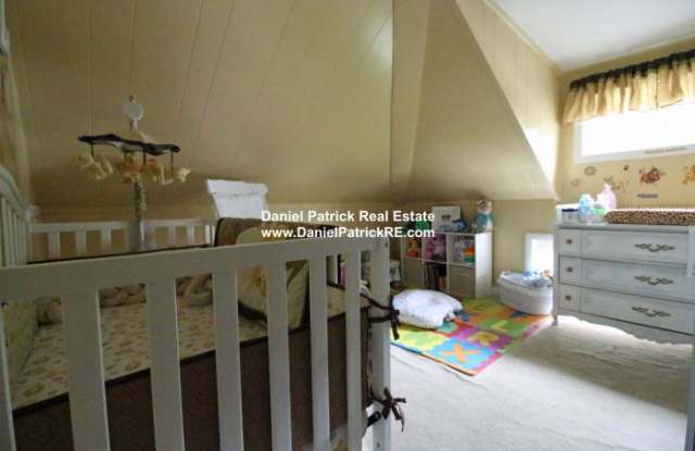 8 Hastings Ct. Gallery 4