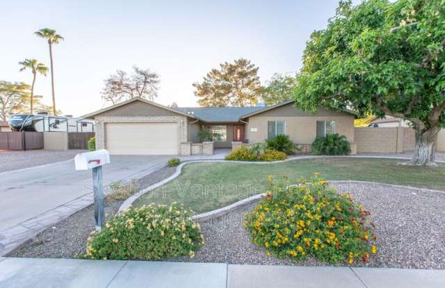 2600 N Pleasant Dr - 2600 North Pleasant Drive, Chandler, AZ 85225