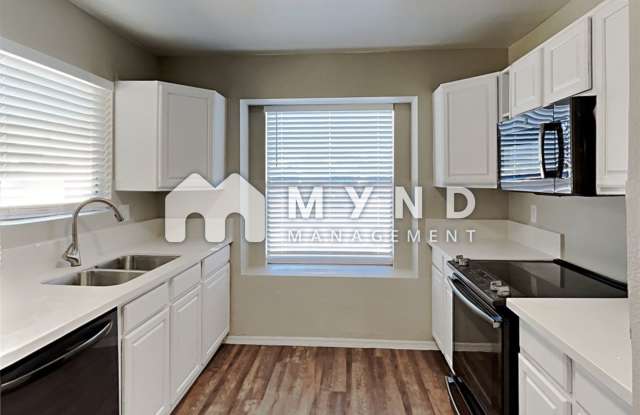 19826 N 46th Dr Gallery 4