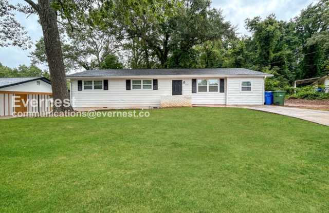 2086 Fairburn Road Southwest photos photos