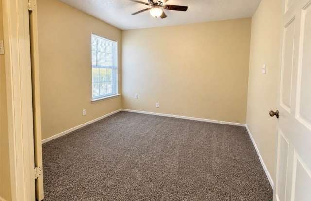 2204 Lazy Ridge Gallery 3