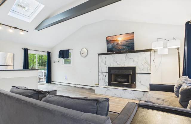 196 Owassa Drive Gallery 2