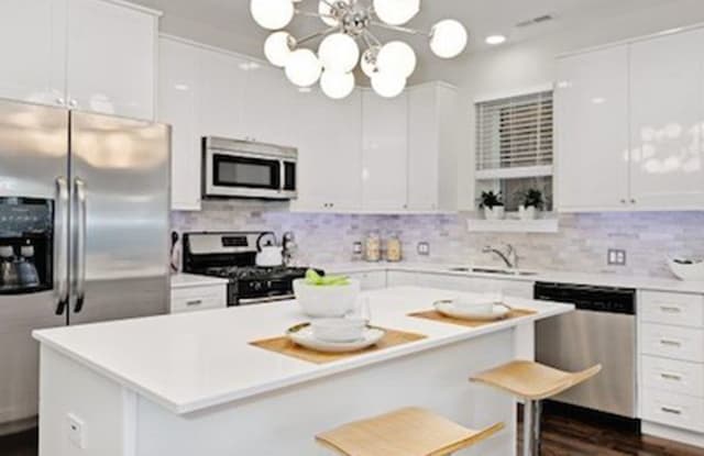 3434 N. Milwaukee Avenue - Unit 1S - 3434 N Milwaukee Ave, Chicago, IL 60641