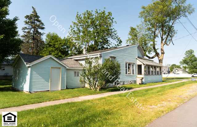 Now available 2 bedroom house photos photos