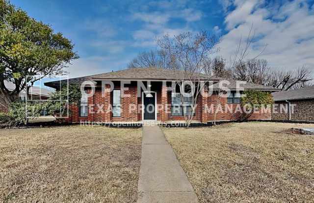 805 Sandhurst Drive - 805 Sandhurst Drive, Plano, TX 75025