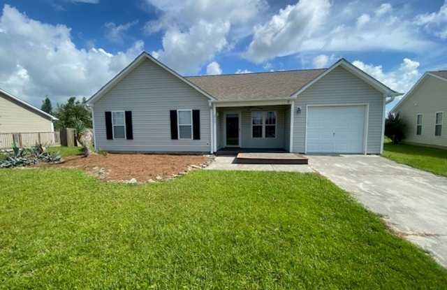 Welcome to this charming 3-bedroom, 2-bathroom home located in the vibrant city of Wilmington, NC. photos photos