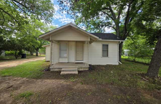 1116 East Cameron Avenue photos photos