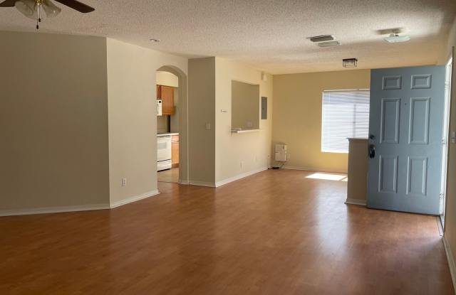 3Bed/2.5Bath $1740/month Townhouse in Waterside Community Available October 2026 Gallery 3