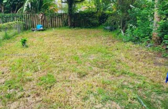 920 Sw 29th Ave - 920 Southwest 29th Avenue, Fort Lauderdale, FL 33312