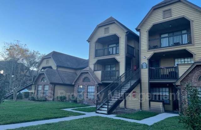 390 Woodside Drive - 390 Woodside Drive, Altamonte Springs, FL 32701