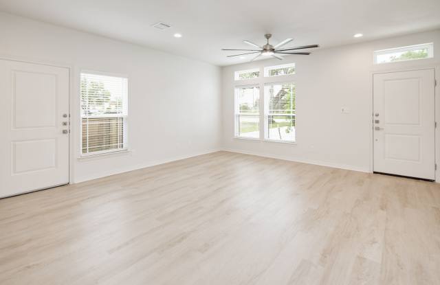 800 Fairview Avenue - A photos photos