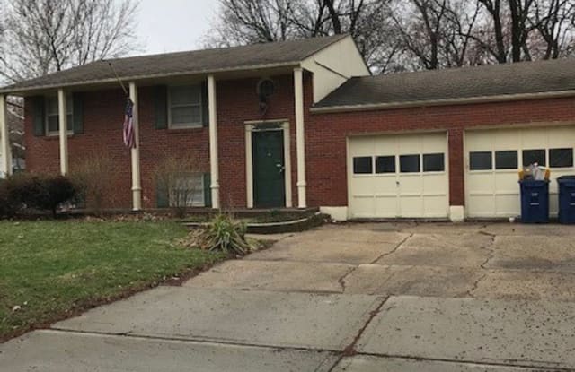 10026 Grandview Drive - 10026 Grandview Street, Overland Park, KS 66212