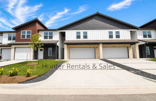 Upscale Three-bedroom Townhome! photos photos