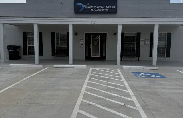 750 Medel Marconi Road Gallery 1