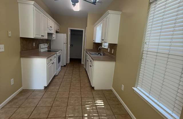 5315 COTTAGE LANE Gallery 4