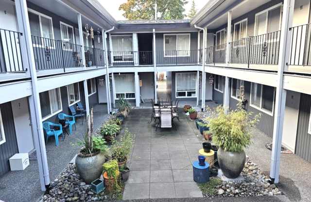 Todd House-Michelle Apartments Gallery 2