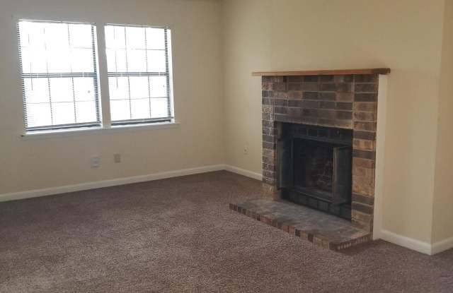 4924 Cotton Row Gallery 3
