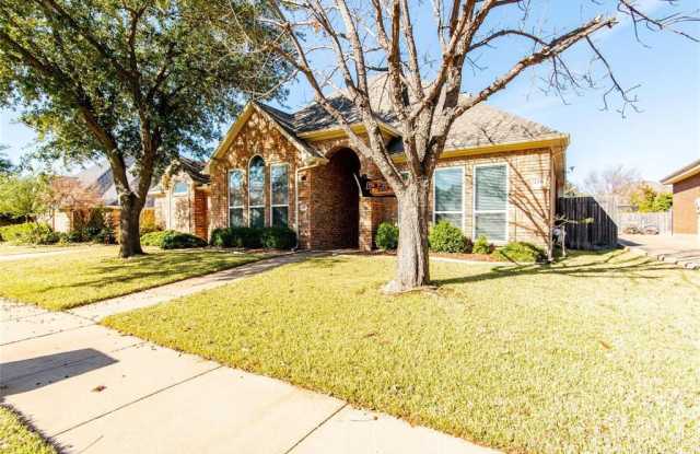 316 Springhill Drive - 316 Springhill Drive, Hurst, TX 76054