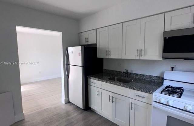69 NW 35th St photos photos