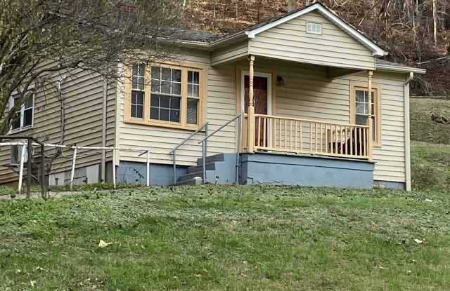 2355 Blowing Rock Boulevard photos photos