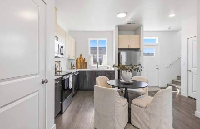 The Ridge Townhomes Gallery 4