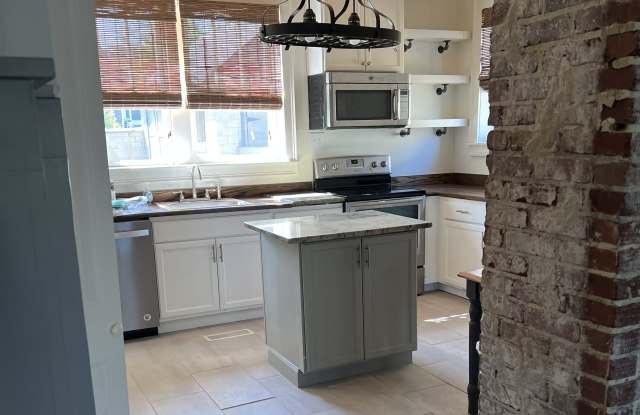 631 9th Court South - 631 9th Court South, Birmingham, AL 35205