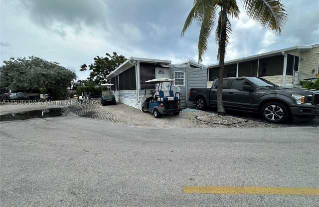 65821 Overseas Hwy Gallery 1