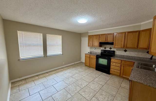 4603 WESTERN HILLS DRIVE Gallery 4