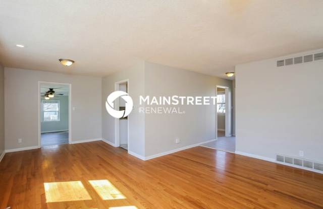 7625 West 95th Terrace Gallery 3