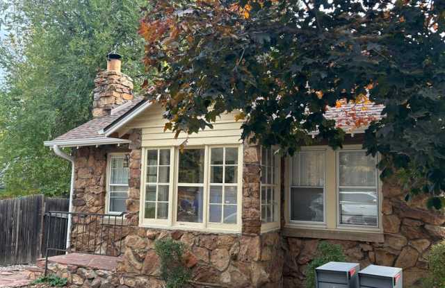 3 Bed Duplex for Rent in a Peaceful Neighborhood south of Baseline photos photos