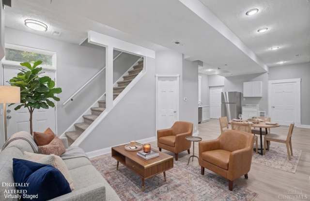 6409 Chandler Street Gallery 3