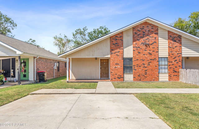 313 Titan Drive Gallery 2