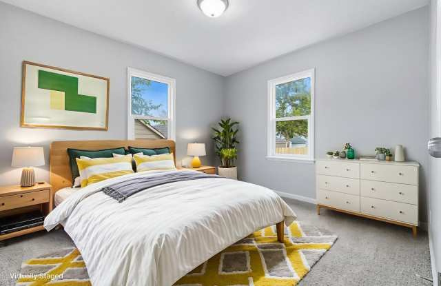 Charming 2-Bedroom Home – Recently Remodeled in Indianapolis Available NOW! Gallery 3