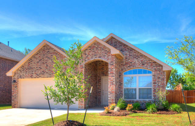4 Bedrooms/2 Baths in Falling Springs Addition - Deer Creek Schools - Community Pool photos photos