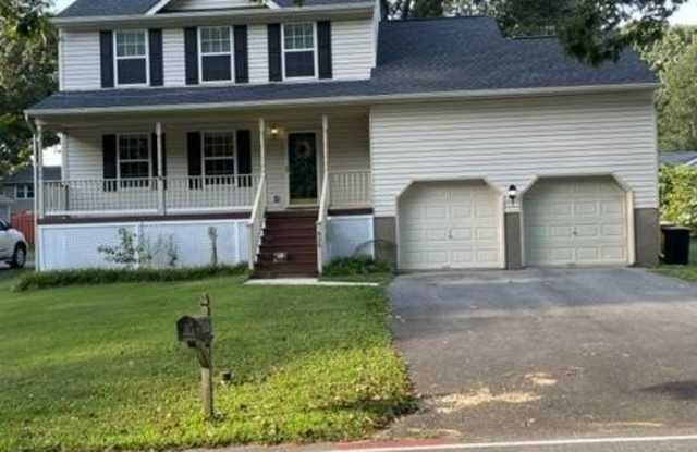 838 CHESTNUT TREE Drive photos photos