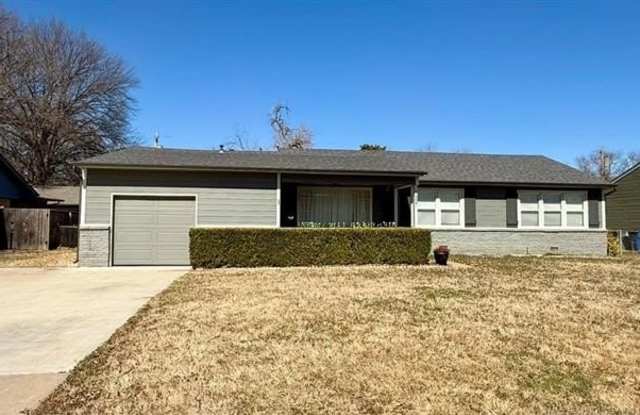 1557 E 49th Place photos photos