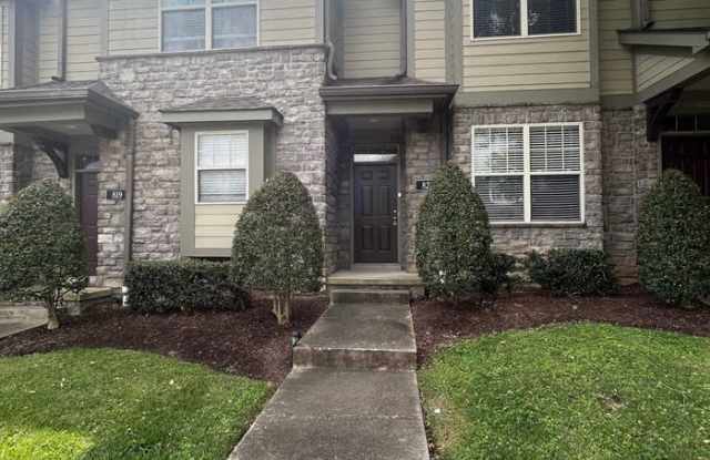 821 South Douglas Avenue photos photos