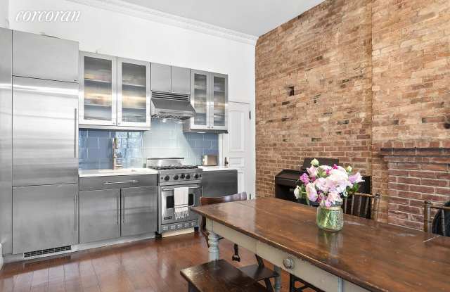 62 West 11th Street Gallery 2