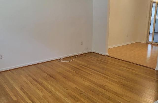 13416 HILLENDALE Drive Gallery 2