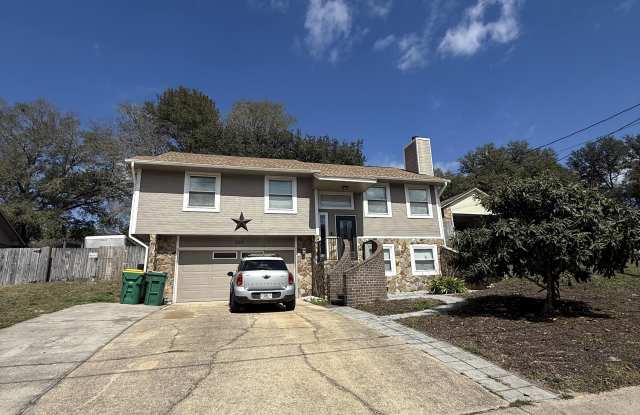 223 Karen Court photos photos