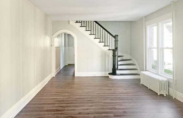 1018 Bucknell Avenue Gallery 3