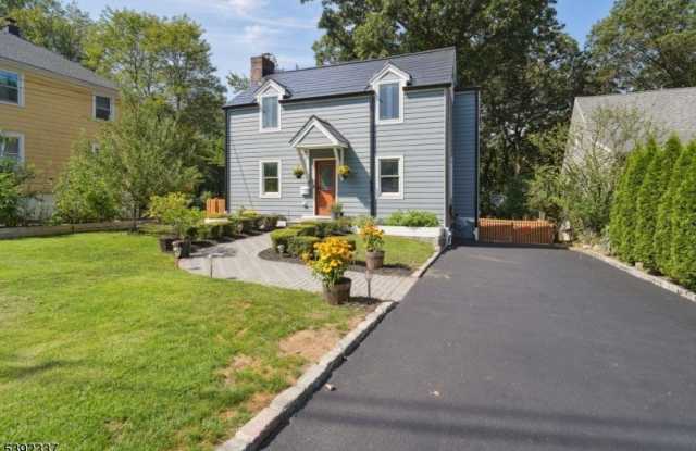 57 Baltusrol Rd photos photos