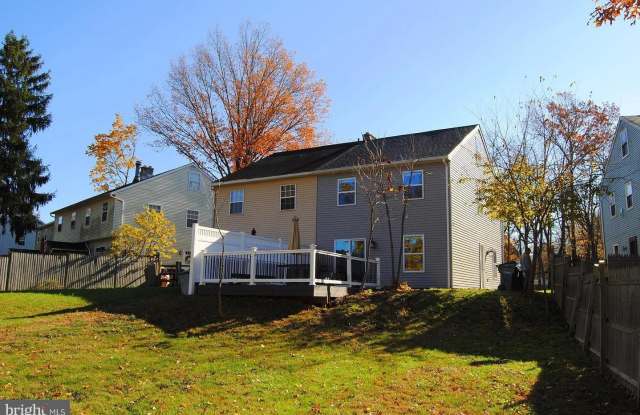 254 CRICKLEWOOD CIR Gallery 4
