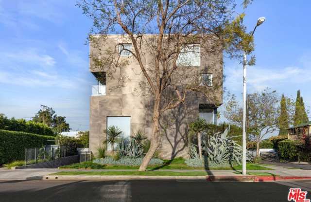 7907 Willoughby Ave unit: 4 - 7907 Willoughby Avenue, West Hollywood, CA 90046