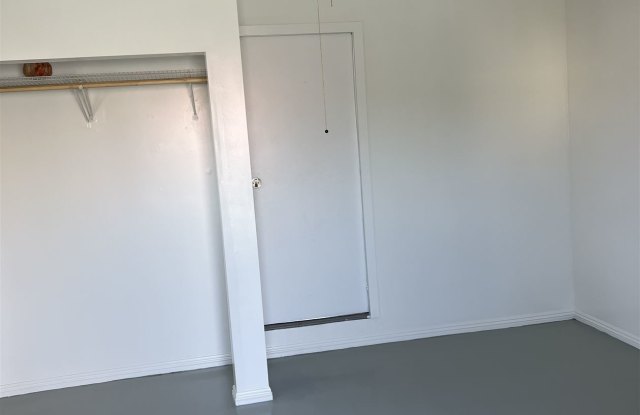 15396 El Camino Avenue Gallery 2