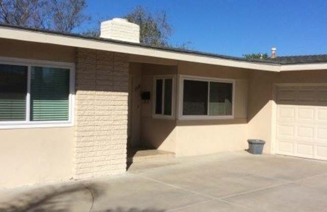 1396 Hacienda Dr Gallery 2