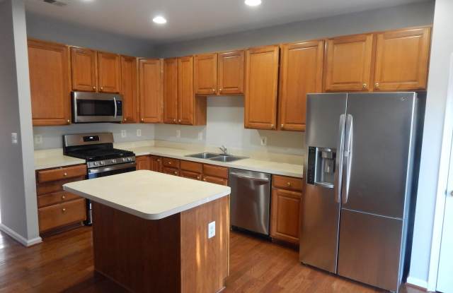 2465 ROLLING PLAINS DRIVE Gallery 3