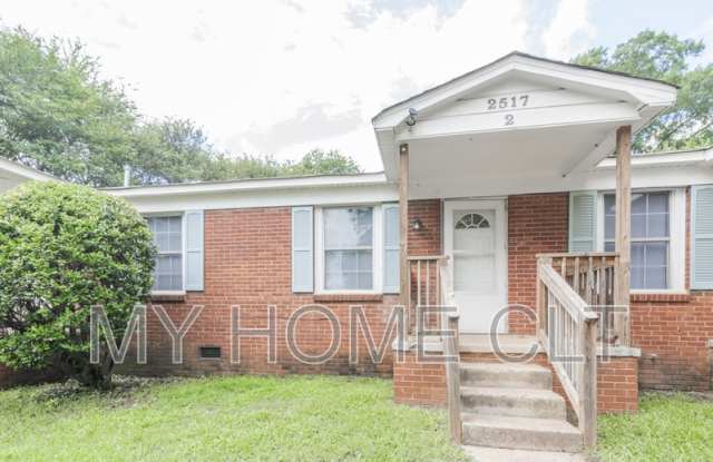 2517 Hemphill Street - 2 photos photos